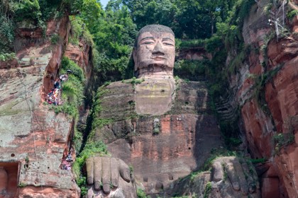 Leshan Buddha & Mount Emei — photograph 1
